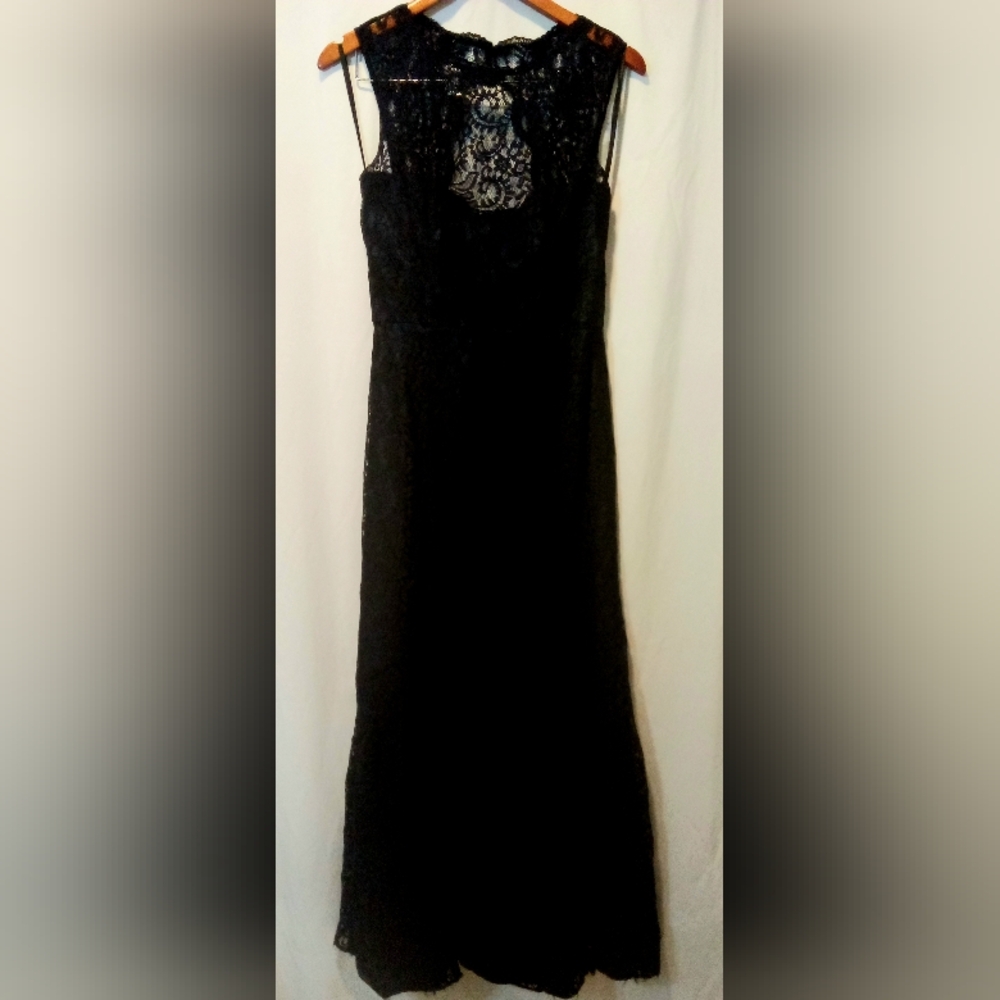 Vivian Diamond Lined Lace Sleeveless Dress Gown Wedding Prom Formal Long Maxi
